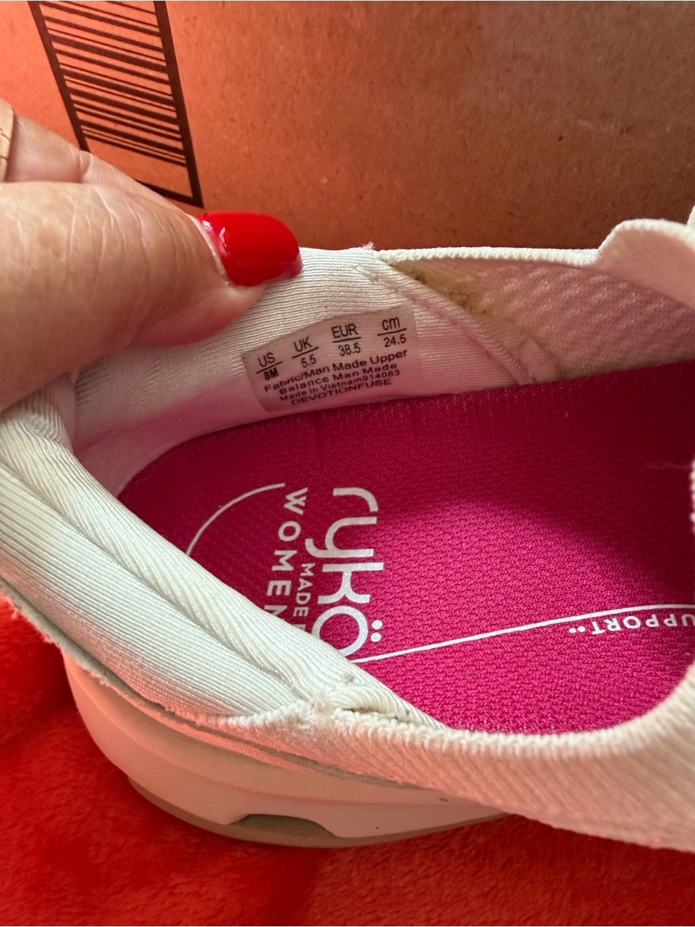 Like New Ryka Devotion Fuse Lightweight White Knit Walking Sneakers - Women’s 8 - Picture 7 of 11